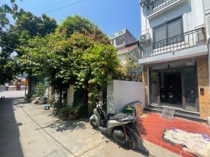 chủ thiện chí bán giảm 200tr nhà phố Vạn Phúc 60m2 xây 5 tầng loanh quanh 11 tỷ